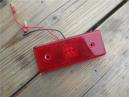 Picture of side marker light, LED, red