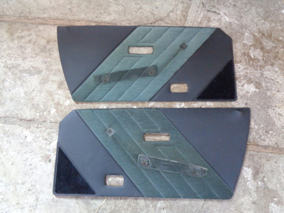 Picture of set doorcards, left and right, 1500, vinyl with tweed, used