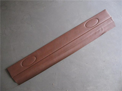 Picture of parcel shelf / upper firewall trim, brown, with marker for  loudspeakers , from model 1500