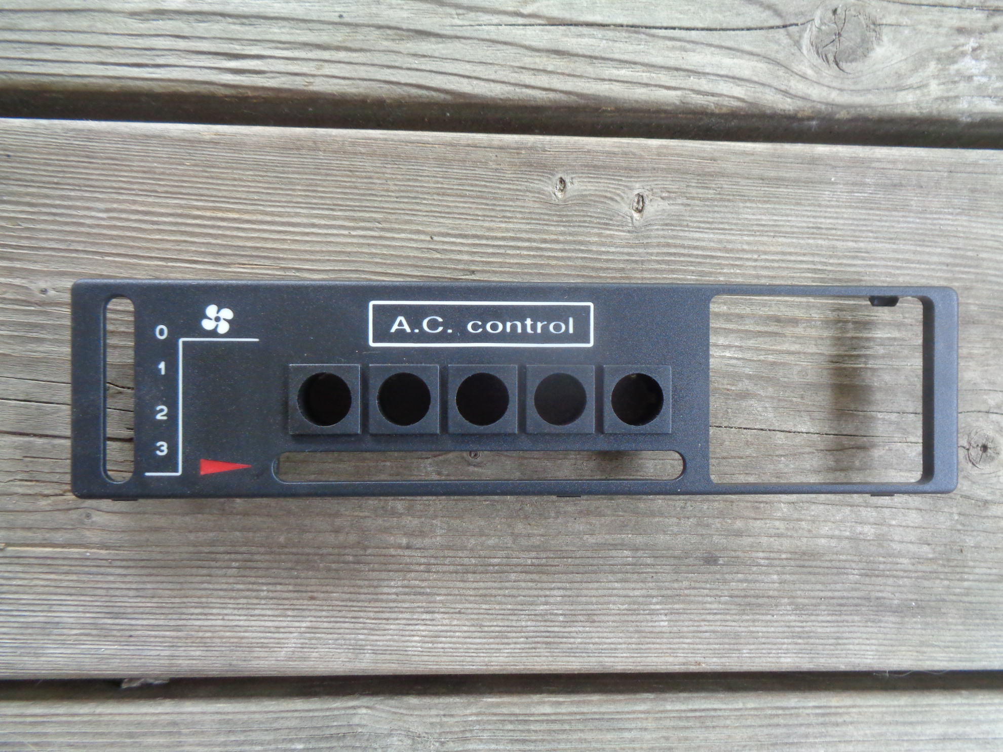 Picture of heater control lever cover for AC,  NEW